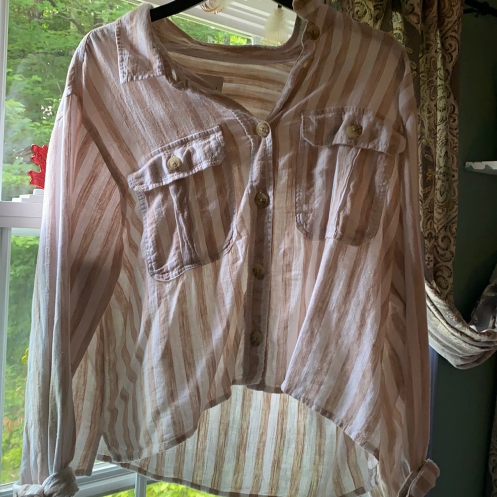 American Eagle shirt